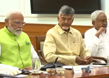 പ്രധാനമന്ത്രി നരേന്ദ്ര മോദിയെ നേതാവാക്കി എൻഡിഎ; യോഗം പുരോഗമിക്കുന്നു