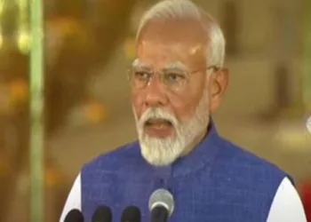 മോദി 3.0; ഇന്ത്യയുടെ മോടി, ഒരേയൊരു മോദി; ദൈവനാമത്തിൽ സത്യപ്രതിജ്ഞ ചെയ്ത് നരേന്ദ്രമോദി; ചരിത്ര നിമിഷം