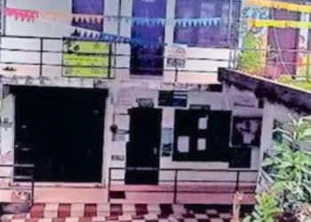 അങ്കണവാടി കെട്ടിടത്തിന്റെ രണ്ടാം നിലയിൽ നിന്നും വീണു ; നാലു വയസ്സുകാരിക്ക് ഗുരുതര പരിക്ക്