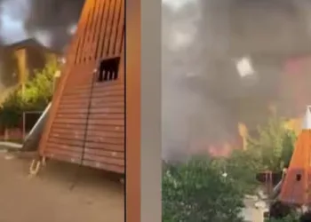 റഷ്യയിലെ ആരാധനാലയങ്ങളിലുണ്ടായ ഭീകരാക്രമണം ; 15 പോലീസുകാരും നിരവധി സാധാരണക്കാരും കൊല്ലപ്പെട്ടു