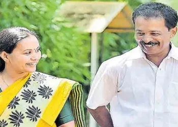 മന്ത്രി വീണാ ജോർജിന്റെ ഭർത്താവിനെതിരെ ആരോപണവുമായി സിപിഎം പഞ്ചായത്ത് പ്രസിഡൻ്റ്; ഹർത്താൽ പ്രഖ്യാപിച്ച് യുഡിഎഫ്