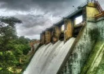 രാത്രിയില്‍ പീച്ചി ഡാം അനുവദിച്ചതിലും അധികമായി തുറന്നു; അന്വേഷണത്തിന് ഉത്തരവിട്ട് ജില്ലാ കളക്ടര്‍