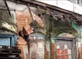 കനത്ത മഴ; മട്ടാഞ്ചേരിയിൽ പൗരാണിക നിർമിതി തകർന്നു; നശിച്ചത് 150 വർഷം പഴക്കമുള്ള കെട്ടിടം