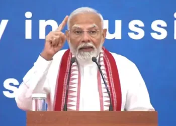 വികസനത്തിന്റെ വേഗതയെ ലോകം വാഴ്ത്തുന്നു ; ഇന്ത്യ റെക്കോർഡ് വേഗത്തിലാണ് കുതിച്ചുയരുന്നത് ; റഷ്യയിലെ ഇന്ത്യൻ പ്രവാസികളോട് പ്രധാനമന്ത്രി