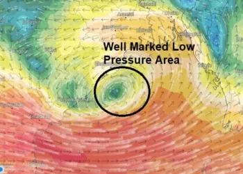 ഭയം വേണ്ടാ, ജാഗ്രത മതി; ബംഗാൾ ഉൾക്കടലിലെ ന്യൂനമർദ്ദം അതിതീവ്രമാകാൻ മണിക്കൂറുകൾ; വടക്കൻ കേരളത്തിൽ മഴ ഇനിയും കനക്കും