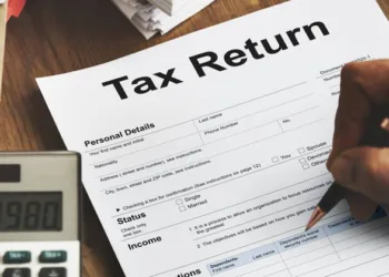 ഇനി ഓൾഡ് റെജിം വേണമെങ്കിൽ ഇത് ചെയ്തേ മതിയാകൂ; ടാക്സ് റിട്ടേൺ ചെയ്യുമ്പോൾ ശ്രദ്ധിക്കണം