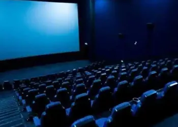 രായൻ സിനിമ ഷൂട്ട് ചെയ്ത് വ്യാജപതിപ്പ് ഇറക്കാൻ ശ്രമം; മധുരയിൽ നിന്നുള്ള സംഘം തിയറ്ററിൽ പിടിയിൽ