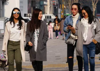 അമ്മമാരാകാനില്ലെന്ന് പ്രഖ്യാപിച്ച് സ്ത്രീകൾ ; വിവാഹമേ വേണ്ട ; ഇതിന് പിന്നിലുള്ള കാരണം