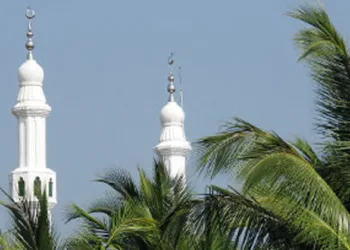വരിസംഖ്യ അടയ്ക്കുന്നവർക്ക് മാത്രം ഖബർസ്ഥാൻ;അതിഥി തൊഴിലാളിയുടെ മകന്റെ മൃതദേഹം ഖബറടക്കാൻ മഹല്ല് കമ്മറ്റി അനുവദിച്ചില്ല; മലപ്പുറത്ത് വിവാദം