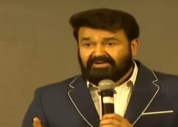 ഞങ്ങൾ എന്താണ് ചെയ്യേണ്ടത് ? മലയാള സിനിമ തന്നെ തകർന്നുപോകുന്ന കാര്യം; ഞാൻ ഇവിടെ തന്നെ ഉണ്ട്….; എവിടെയും ഒളിച്ചോടി പോയിട്ടില്ല;മോഹൻലാൽ
