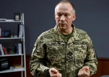 ജന്മം കൊണ്ട് റഷ്യക്കാരൻ… പക്ഷേ പുടിന്റെ സേനയെ വെള്ളം കുടിപ്പിച്ച കൗശലക്കാരൻ; ആരാണ് ലോകം വാഴ്ത്തുന്ന ഒലൈക്സാണ്ടർ സിർസ്കി