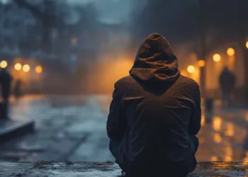 ഞാന്‍ ഒരു വര്‍ഷം തികയ്ക്കുമെന്ന് തോന്നുന്നില്ല, വില്ലനായത് ഉറക്കത്തെ തടയുന്ന അപൂര്‍വ്വ രോഗം, കുറിപ്പ്