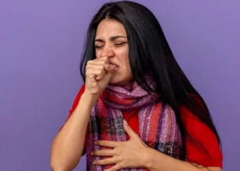 നിരവധി മരുന്നുകൾ മാറി കുടിച്ചിട്ടും ചുമ മാറുന്നില്ലേ…. ? ഈ ഒറ്റമൂലിയൊന്നു ചെയ്തു നോക്കൂ