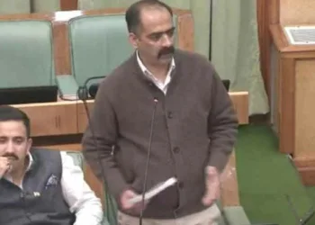 ഹിമാചലില് അനധികൃത കുടിയേറ്റം, അനുമതിയില്ലാതെ മസ്ജിദ് നിര്മ്മിച്ചു; ഗുരുതര വെളിപ്പെടുത്തലുമായി മന്ത്രി