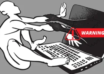 മാതാപിതാക്കളെ ശ്രദ്ധിക്കൂ…; ലഹരിക്കായി ‘ക്രോമിംഗ്’: 12 കാരന് ഹൃദയാഘാതം; സോഷ്യൽമീഡിയയിലെ പുതിയ ചതിക്കുഴി അറിഞ്ഞുവച്ചോളൂ