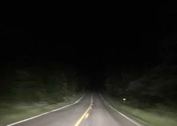 ഇരുട്ടില് ചുരിദാര് ധരിച്ച പെണ്കുട്ടി, യക്ഷിപ്പേടിയില് വിതുര, ഒടുവില് തെളിഞ്ഞത്