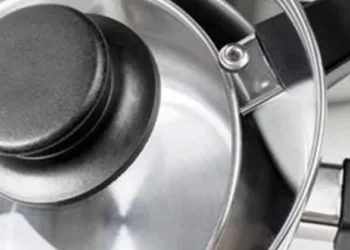 സ്റ്റെയിന്‍ലെസ് സ്റ്റീല്‍പാത്രത്തിലാണോ പാചകം, എങ്കില്‍ ഇത് നിര്‍ബന്ധമായും അറിഞ്ഞിരിക്കണം