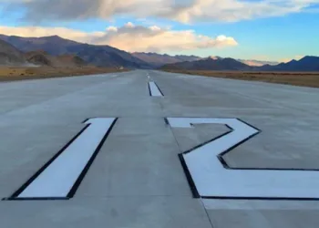 കിഴക്കൻ ലഡാക്കിൽ പഴുതടച്ച സുരക്ഷ; രാജ്യത്തെ ഏറ്റവും ഉയരമുള്ള എയർഫീൽഡിന്റെ നിർമ്മാണം പൂർത്തിയായി