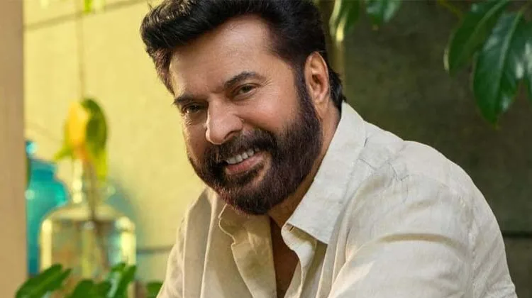 സ്ത്രീകൾ തൊട്ട് അഭിനയിക്കണ്ടേ..; ആ വക പരിപാടി പറ്റില്ല; തൊടാതയുള്ള സംഭവങ്ങൾ വേണമെങ്കിൽ ചെയ്യാം; ഒടുവിൽ മമ്മൂട്ടി യെസ് പറഞ്ഞത് ഇങ്ങനെ
