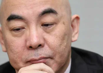 30 പിന്നിട്ട സ്ത്രീകളുടെ ഗര്‍ഭപാത്രം നീക്കണം; ജപ്പാനിലെ ജനനനിരക്ക് ഉയര്‍ത്താന്‍ നേതാവിന്റെ നിര്‍ദ്ദേശം, വന്‍ വിവാദം