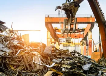 ആക്രി വിറ്റ് കോടികൾ കൊയ്ത് കേന്ദ്രം; 2364 കോടിയുടെ വരുമാനം; സമ്പാദ്യം ശുചീകരണ യജ്ഞത്തിലൂടെ;വിവരങ്ങൾ പുറത്ത്