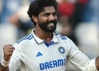 തിരിച്ചടിച്ച് ടീം ഇന്ത്യ; ആവേശകരമായ അന്ത്യത്തിലേക്ക്‌ നീങ്ങി മൂന്നാം ടെസ്റ്റ്