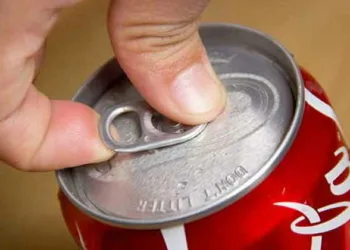 സോഡാകാനുകള്‍ക്ക് സവിശേഷ ആകൃതിയ്ക്ക് പിന്നിലെ രഹസ്യം അറിയാമോ