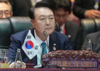 രാജ്യത്ത് അടിയന്തര പട്ടാള നിയമം ഏർപ്പെടുത്തി ദക്ഷിണ കൊറിയ ; പ്രതിപക്ഷം ശത്രു രാജ്യത്തോട് കൂറ് കാണിക്കുന്നതായി പ്രസിഡന്റ്