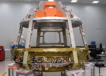 ആദ്യ അൺക്രൂഡ് ദൗത്യത്തിനായി ക്രൂ മൊഡ്യൂൾ അയച്ചു ; ഗഗൻയാൻ ദൗത്യത്തിന്റെ സുപ്രധാന ഘട്ടം വിജയിപ്പിച്ച് ഐഎസ്ആർഒ