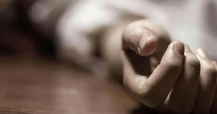 daughter killed mother
