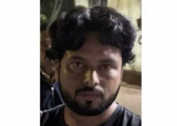 സ്വന്തമായി 7 വ്യാജ ജനന സർട്ടിഫിക്കറ്റും 8 ആധാർ കാർഡും ; 20 വർഷമായി ഇന്ത്യയിൽ കഴിഞ്ഞിരുന്ന ബംഗ്ലാദേശി പൗരൻ അറസ്റ്റിൽ