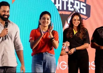 ഇനി പിച്ചിൽ താരപോരാട്ടം;സെലിബ്രിറ്റി ക്രിക്കറ്റ് പ്രീമിയര്‍ ലീഗ് ടീമുകളെ അവതരിപ്പിച്ചു