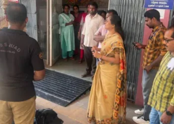 അഫ്‌സൽ ഗുരുവിനെ തൂക്കിലേറ്റിയത് അംഗീകരിക്കാൻ കഴിയില്ല; പത്തനംതിട്ട കളക്ടറേറ്റിൽ ബോംബ് ഭീഷണി