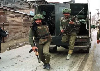 ദ റെസിസ്റ്റന്‍സ് ഫ്രണ്ടിന്റെ ടോപ് കമാന്‍ഡറെ സൈന്യം വളഞ്ഞതായി സൂചന, പ്രദേശത്തേക്ക് കൂടുതൽ സൈനികരെ വിന്യസിച്ചു