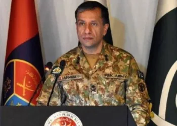 ഇന്ത്യയുടെ വിമാനം ഇങ്ങോട്ടും വന്നിട്ടില്ല, നമ്മൾ അങ്ങോട്ടും പോയിട്ടില്ല പക്ഷെ അതിർത്തിയിൽ നമ്മൾ വെടിവെയ്ക്കുന്നുണ്ട്; അഹമ്മദ് ചൗധരി