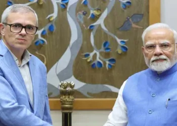 ഒമർ അബ്ദുള്ള പ്രധാനമന്ത്രിയുമായി ചർച്ച നടത്തി: പഹൽഗാം ഭീകരാക്രമണത്തിന് ശേഷമുള്ള ആദ്യ കൂടിക്കാഴ്ച: കശ്മീരിലെ സുരക്ഷാസ്ഥിതി വിലയിരുത്തി