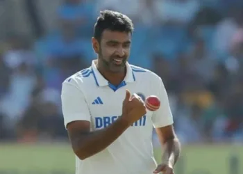 ഒരു കാരണവശാലും അവനെ ഇന്ന് ടീമിൽ ഇറക്കരുത്, അത് വലിയ അനീതിയായി പോകും; തുറന്നടിച്ച് രവിചന്ദ്രൻ അശ്വിൻ