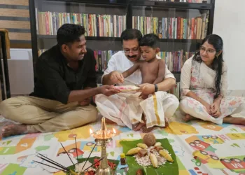 വിദ്യാരംഭം മത ചടങ്ങല്ല, കേരള സംസ്കാരത്തിന്റെ ഭാഗമാണെന്ന് കെ ടി ജലീൽ ; രൂക്ഷ വിമർശനവുമായി മുസ്ലീം മതവിശ്വാസികൾ