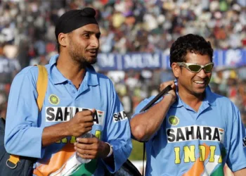 2003 ലോകകപ്പിൽ സച്ചിൻ കാണിച്ച മാസ് പോലെ ഒന്ന് ഒരുത്തനും പറ്റില്ല, അയാൾ ആ ലോകകപ്പ് മുഴുവൻ…; അറിയാകഥ വെളിപ്പെടുത്തി ഹർഭജൻ