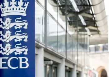 ബിസിസിഐ ആവശ്യത്തിന് റെഡ് സിഗ്നൽ നൽകി ഐസിസി, ലോട്ടറി അടിച്ചത് ഇംഗ്ലണ്ടിന്; നിർണായക തീരുമാനങ്ങൾ