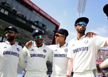 ഇന്ത്യക്ക് പറ്റിയ അബദ്ധമാണ് ആ താരങ്ങളുടെ സെലെക്ഷൻ, അവർ രണ്ട് പേരും തോൽവികൾ: സ്റ്റീവ് ഹാർമിസൺ