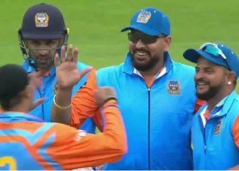 യുവരാജും ധവാനും അടക്കമുള്ള താരങ്ങൾ കാണിക്കുന്നത് ഇരട്ടത്താപ്പ്, അകത്തും പുറത്തും രണ്ട് നിലപാട്; വമ്പൻ ആരോപണവുമായി പാക് താരം