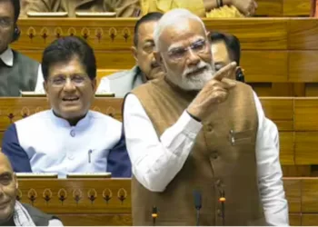 ‘ഭീകരർ കരയുന്നു, അവരുടെ യജമാനന്മാർ കരയുന്നു, അവർ കരയുന്നത് കണ്ട് ഇവിടെ ചിലരും കരയുന്നു’ ; പാർലമെന്റിൽ പ്രതിപക്ഷത്തിന്റെ വായടപ്പിച്ച് മോദി