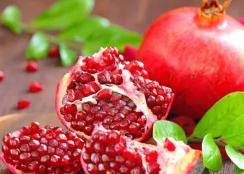 വെറുതെ കളയല്ലേ, മാതളനാരങ്ങയുടെ തൊലിയും ഔഷധമാണ് ; പഠന റിപ്പോർട്ട് പുറത്ത്