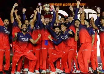 ആർസിബിയെ സഹായിച്ചത് അവന്റെ ബുദ്ധി, ചെന്നൈക്ക് എതിരെയുള്ള മത്സരത്തിലെ ഫീൽഡ് സെറ്റിങ് നടത്തിയത് അയാൾ; വമ്പൻ വെളിപ്പെടുത്തലുമായി ടീം അനലിസ്റ്റ്