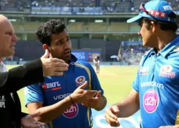 സത്യത്തിൽ അന്ന് എനിക്ക് അബദ്ധം പറ്റിയതാണ്, പിന്നെ ഞാൻ നൈസായിട്ട് ഉരുണ്ടുകളിച്ചു; രോഹിത് ശർമ്മ പറഞ്ഞത് ഇങ്ങനെ