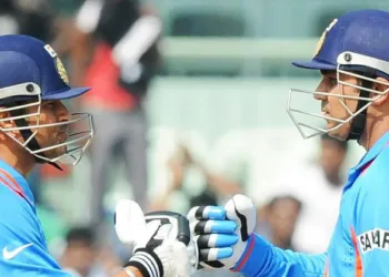 ഞാൻ ചെയ്ത ആ പ്രവർത്തി ഇഷ്ടപ്പെടാതിരുന്ന സച്ചിൻ എന്നെ ബാറ്റ് കൊണ്ട് അടിച്ചു, അയാൾ സംസാരിക്കാൻ വന്നപ്പോൾ ഞാൻ…; വീരേന്ദർ സെവാഗ് പറയുന്നത് ഇങ്ങനെ