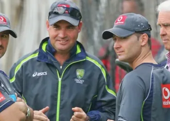 ഹോംവർക്ക് ചെയ്തില്ല, നാല് ഓസ്‌ട്രേലിയൻ താരങ്ങളെ ടീമിൽ നിന്ന് പുറത്താക്കി പരിശീലകൻ; ഇന്ത്യക്കെതിരായ പരമ്പരയിൽ നടന്നത് മുമ്പെങ്ങും കാണാത്ത സംഭവം