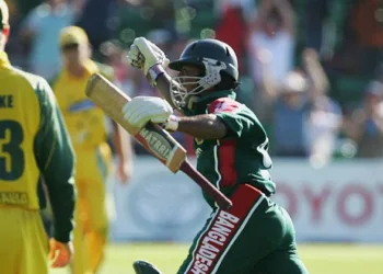 ഒരു ഹാങ്ങോവർ കാരണം ബംഗ്ലാദേശിന് കിട്ടിയത് ചരിത്ര ജയം, ഇതുപോലെ ഒരു പണി സ്വപ്നങ്ങളിൽ മാത്രം; ഓസ്‌ട്രേലിയക്ക് വില്ലനായത് ആ താരം