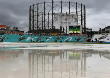 കിഡ്നാപ്പിംഗ് ഒകെ സിനിമയിൽ അല്ലെ കണ്ടിട്ടുള്ളു, ഇതാ ക്രിക്കറ്റിൽ ഒരു ഉഗ്രൻ തട്ടിക്കൊണ്ടുപോകലും ഭീഷണിയും; നോക്കാം ചരിത്രം